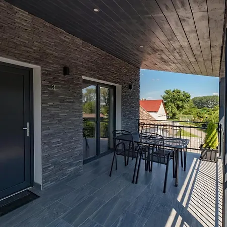 Villa Wine House Hrusovany nad Jevisovkou Exterior photo